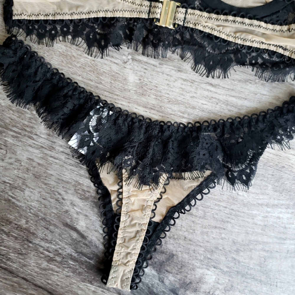 2 Piece | Longline Lace Bustier Bra Top with Matching Thong Panty Set - Picture 9 of 11